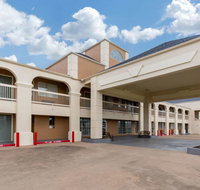 Quality Inn Clute Freeport - Tourism Hollywood