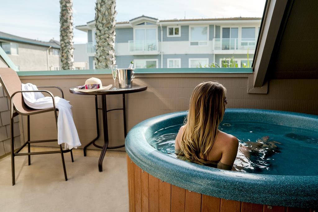 SeaVenture Beach Hotel - thumb 2