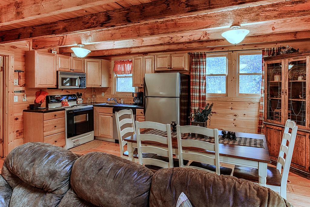 The Lazy Nutt Retreat Cabin