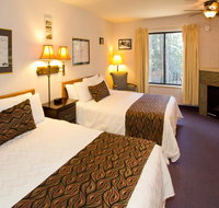 Holiday Haus - Tourism Hollywood