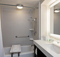 Holiday Inn Long Beach - Airport - Tourism Hollywood