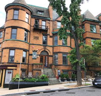 HighRoad Hostel DC - Tourism Hollywood