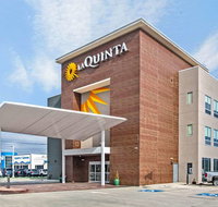 La Quinta Inn  Suites Ponca City - Tourism Hollywood